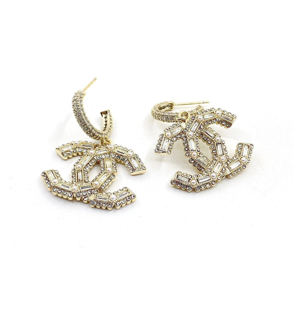 18K  Chanel Crystals Earrings