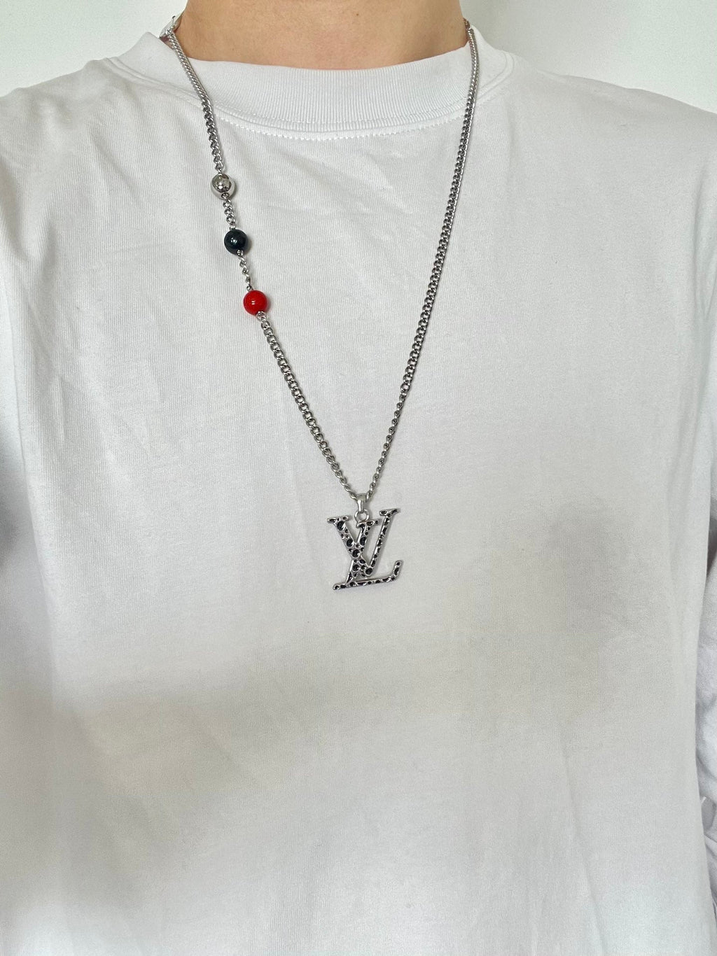 18K Louis Vuitton x Yk Infinity Dots Necklace